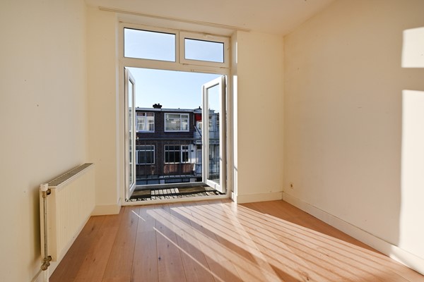 Medium property photo - Naarderstraat 131, 2574 PE Den Haag